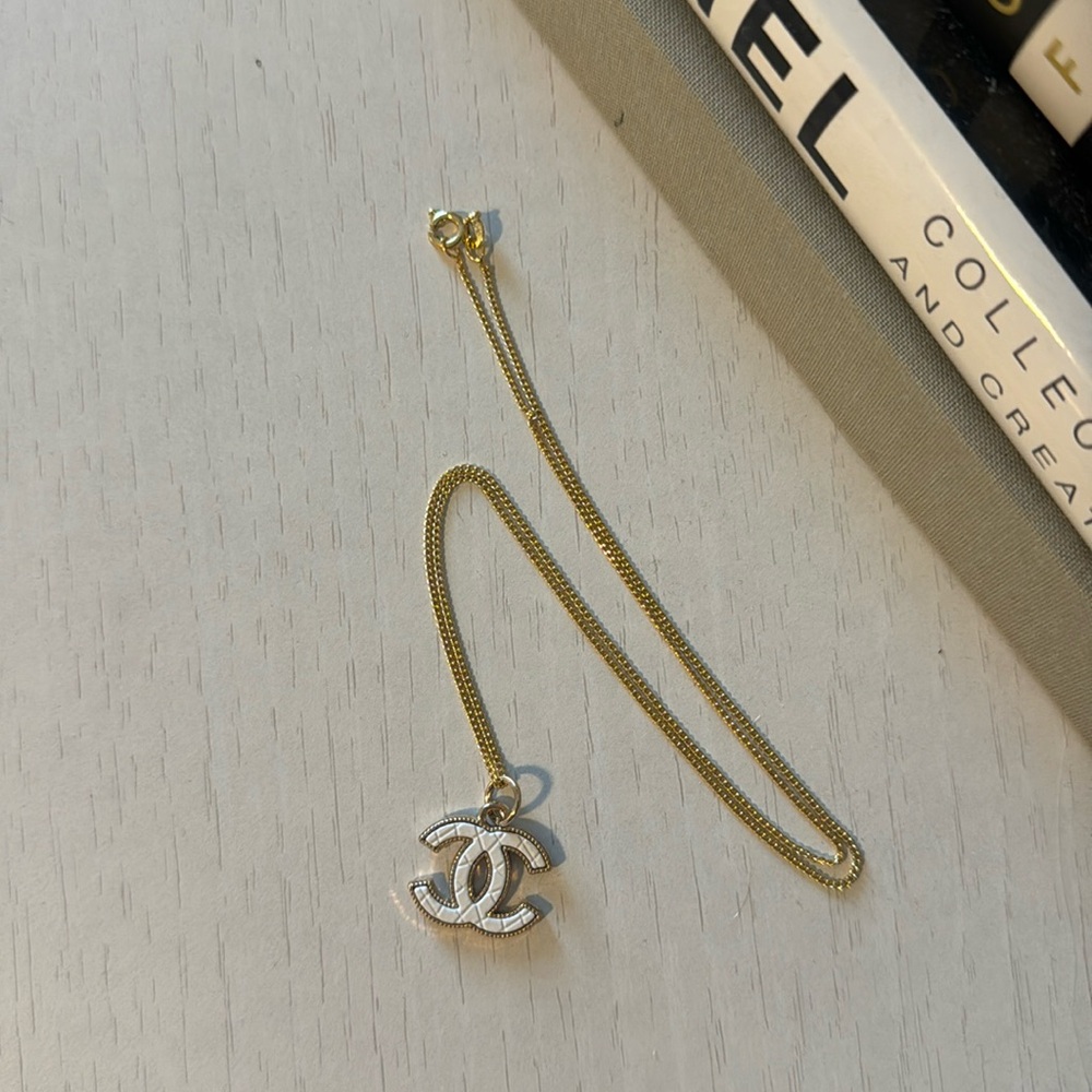 Chanel Vintage White Enamel CC Pendant Necklace